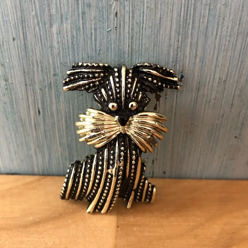 Vintage 1950’s adorable & scruffy little puppy silver brooch - Picture 7 of 7